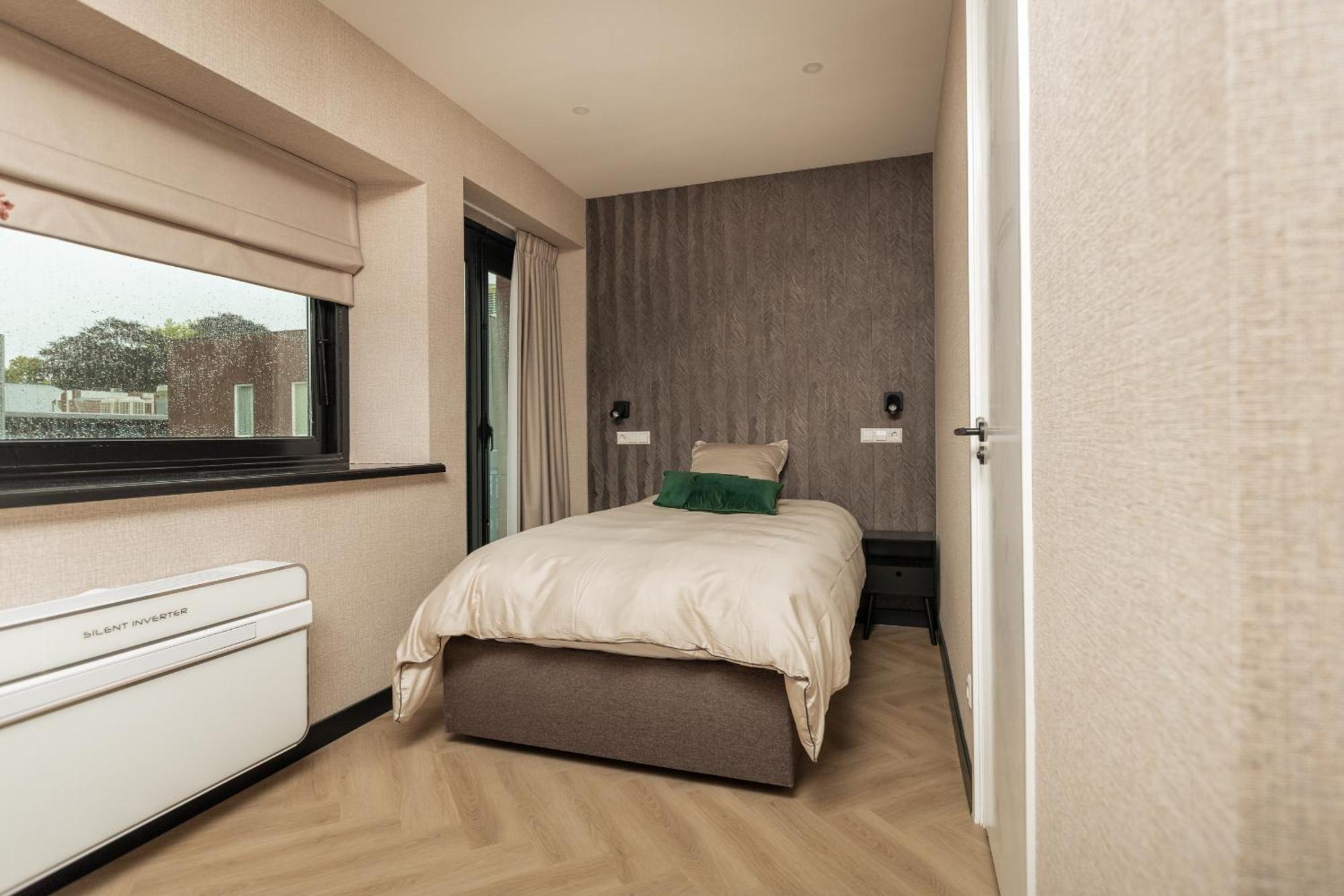 Twenty-three Amsterdam Airport Hotel Hoofddorp
