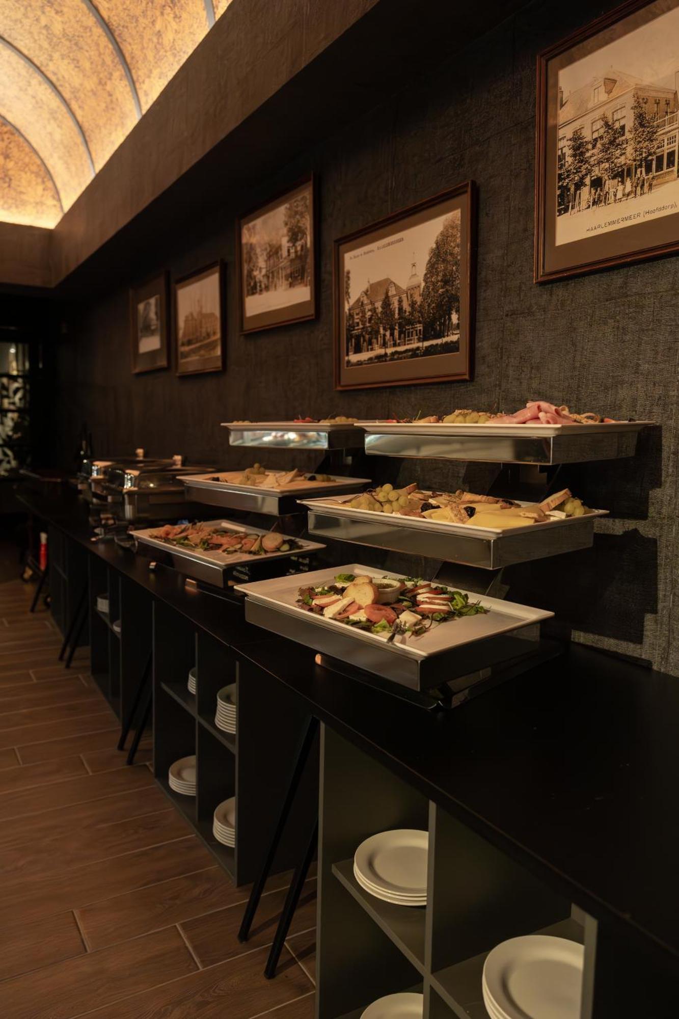 Twenty-three Amsterdam Airport Hotel Hoofddorp